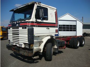 Fahrgestell LKW Scania 143-450 6x4 v8 engine: das Bild 1