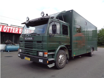 Tiertransporter LKW Scania 93M: das Bild 1