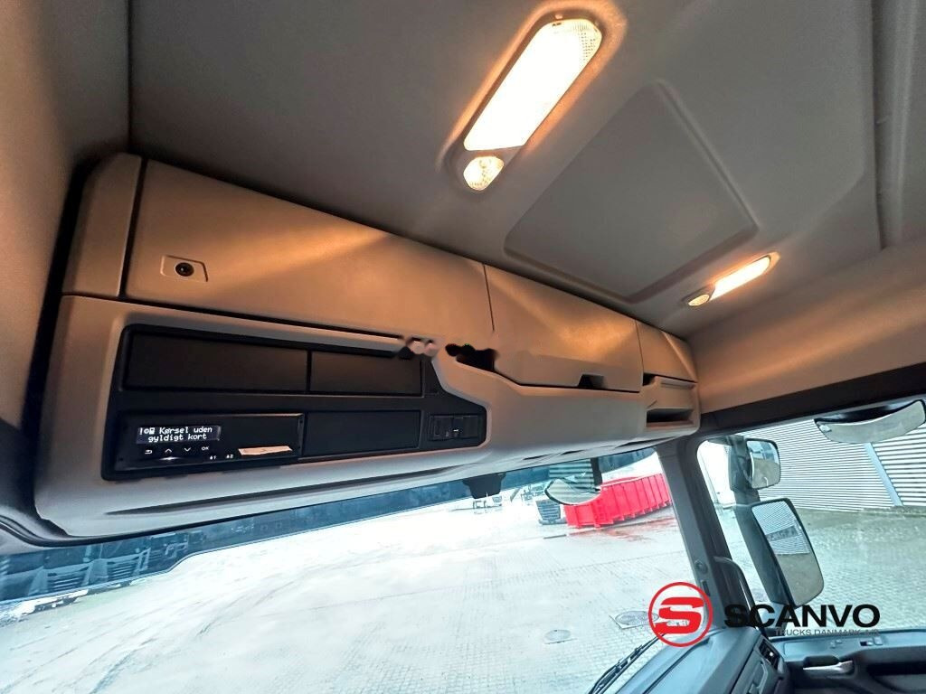 Koffer LKW Scania P250 Foldedørskasse: das Bild 23