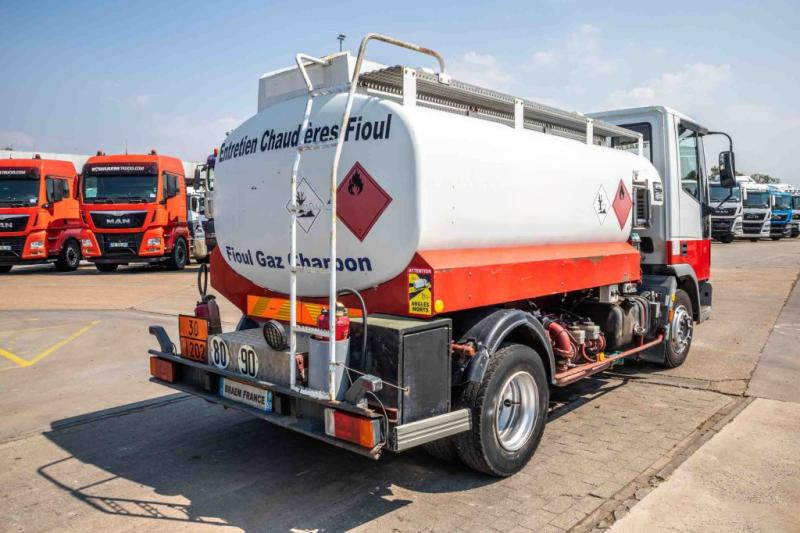 Tankwagen Iveco 85E15+ CITERNE 5000 L