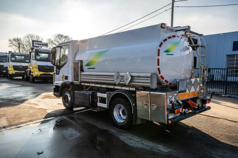 Tankwagen Iveco EURO CARGO 100-220 +CM 5500L + 3 COMP.