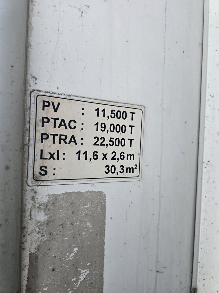 Tankwagen MAN TGA 26-320