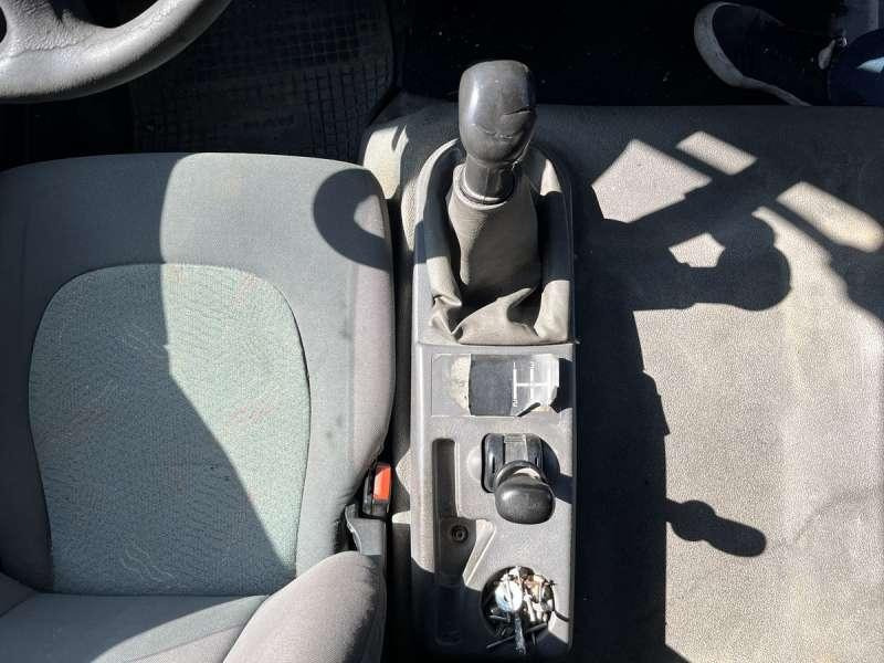 Tankwagen Renault MIDLUM 180 DCI