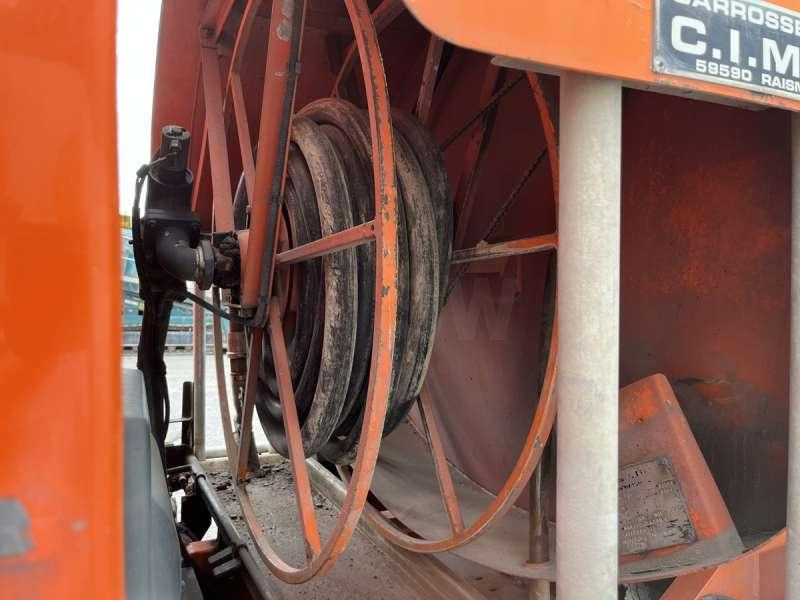 Tankwagen Renault MIDLUM 180 DCI