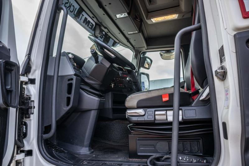 Tankwagen Renault T 460+SILO/ 5 COMP.