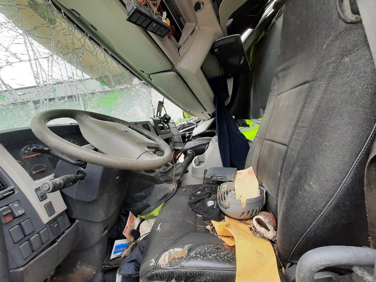 Tankwagen VOLVO FL 280 CITERNE