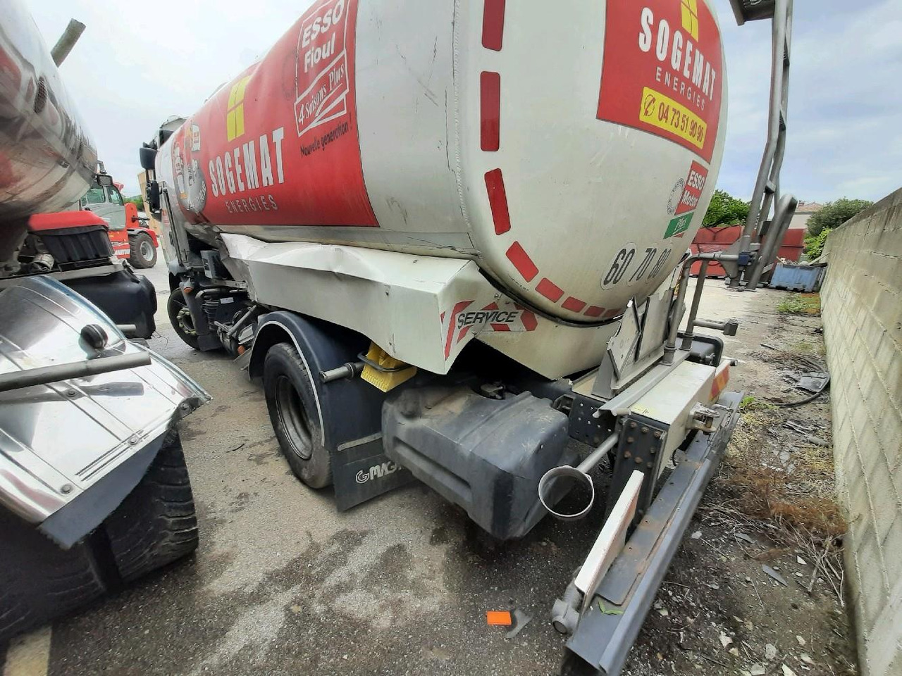 Tankwagen VOLVO FL 280 CITERNE