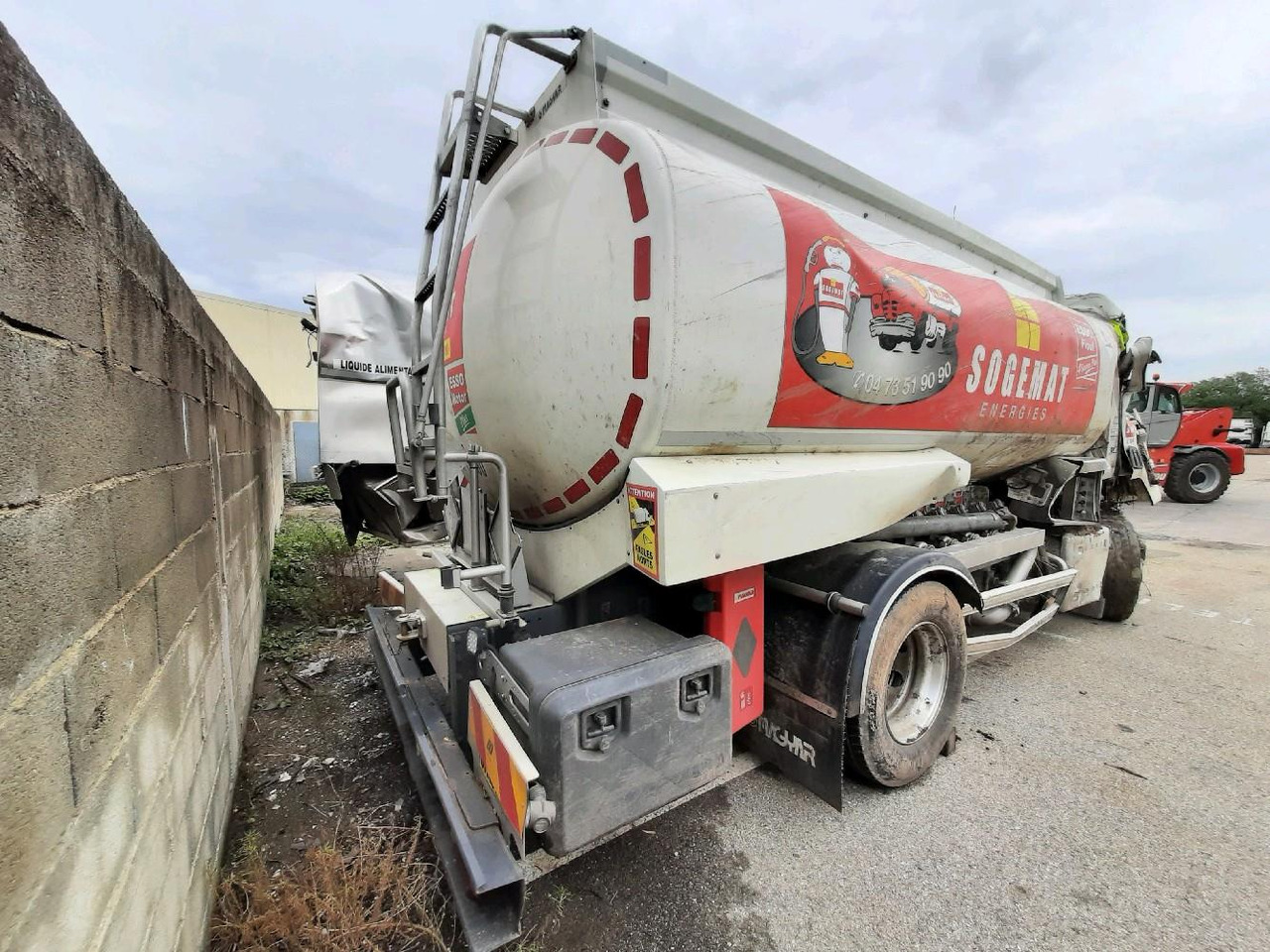 Tankwagen VOLVO FL 280 CITERNE