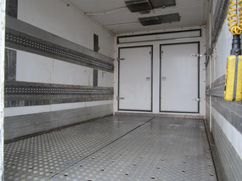 Tiertransporter LKW DAF LF 220