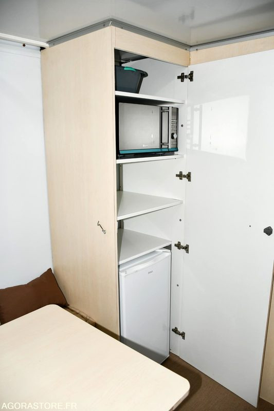 LKW VEHICULE EVENEMENTIEL - CAMION PODIUM IVECO DAILY 6000 kms 2018