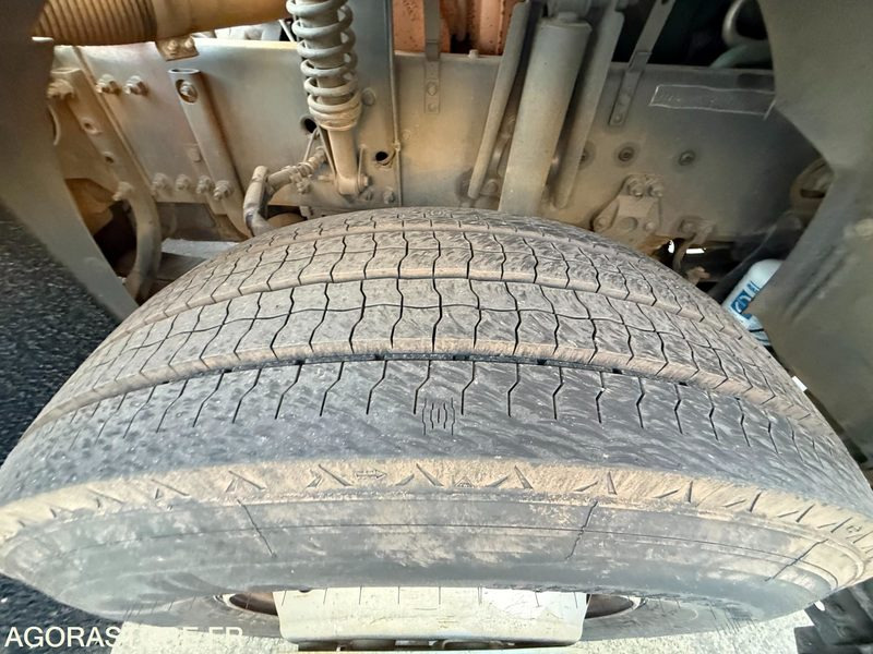 LKW VOLVO FM12 380 - 2004 - 636 982