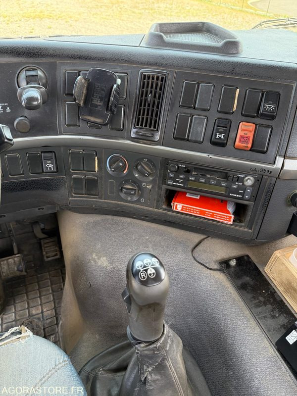 LKW VOLVO FM12 380 - 2004 - 636 982