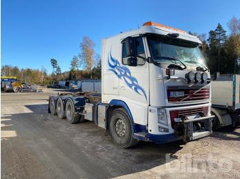 Abrollkipper Volvo 500 med plogblads fäste och salt hydraulik: das Bild 1