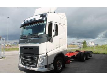 Containerwagen/ Wechselfahrgestell LKW Volvo FH12 Euro 6: das Bild 1