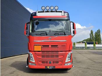 Volvo FH 500 6x2 / FULL AIR / RETARDER / BDF / CHASSIS - Containerwagen/ Wechselfahrgestell LKW: das Bild 2