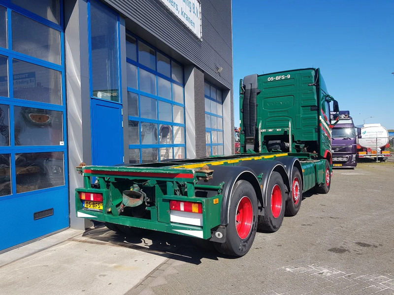 Containerwagen/ Wechselfahrgestell LKW Volvo FH 500 8x2 BDF: das Bild 8