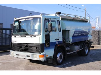 Tankwagen Für die Beförderung von Kraftstoff Volvo FL610 STEEL TANK 8000 L: das Bild 1