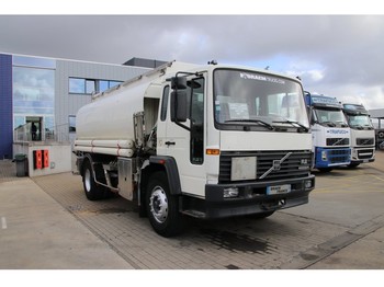 Tankwagen Für die Beförderung von Kraftstoff Volvo FL 619 + TANK 14000 L ( 3 comp. ): das Bild 1