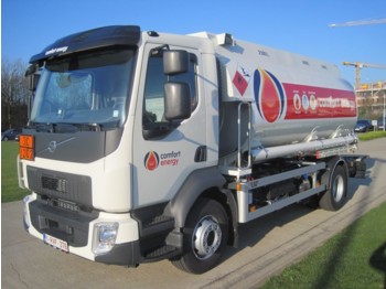 Tankwagen Für die Beförderung von Kraftstoff Volvo FL - REF 513: das Bild 1