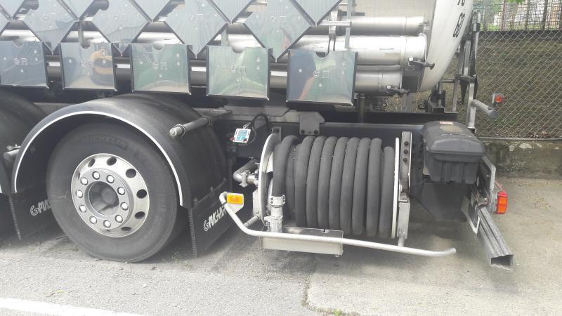 Tankwagen Für die Beförderung von Chemikalien Volvo FM12 450: das Bild 3