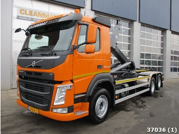 Abrollkipper Volvo FM 410: das Bild 1