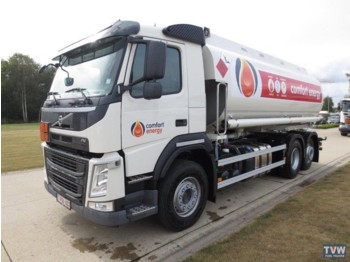 Tankwagen Für die Beförderung von Kraftstoff Volvo FM - REF481: das Bild 1