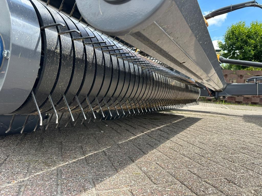 Erntemaschine Elho Cobra 7710T getrokken hakselaar grashakselaar