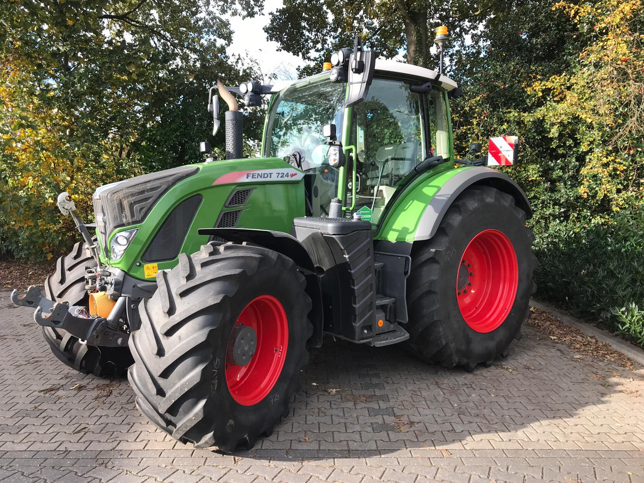 Fendt 724 Vario S4 ProfiPlus Traktor in Niederlande - Leasing Angebot -  Truck1 Deutschland