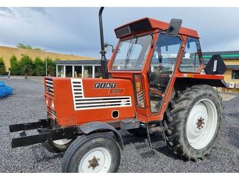 Traktor Fiat 580: das Bild 1