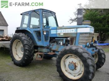 Traktor Ford 7910: das Bild 1