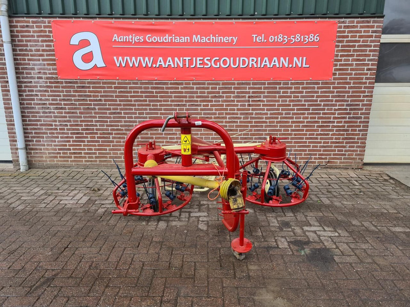 Heuwender/ Wenderechen PZ strela