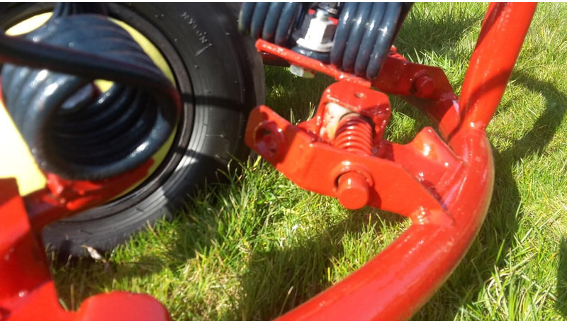 Heuwender/ Wenderechen PZ strela