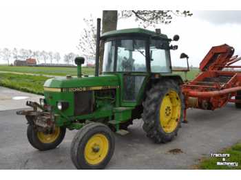 Traktor John Deere 2040 S: das Bild 1