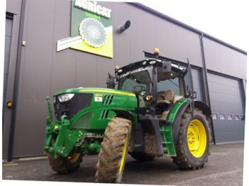 Traktor John Deere 6130 R: das Bild 1