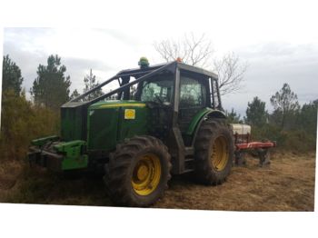Traktor John Deere 6175R: das Bild 1