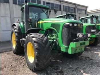 Traktor John Deere 8420: das Bild 1