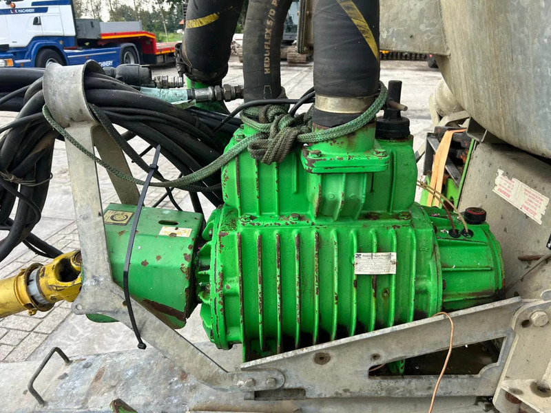 Landmaschine Joskin Cobra 10 m3 + Bouwlandbemester vacuumtank mesttank