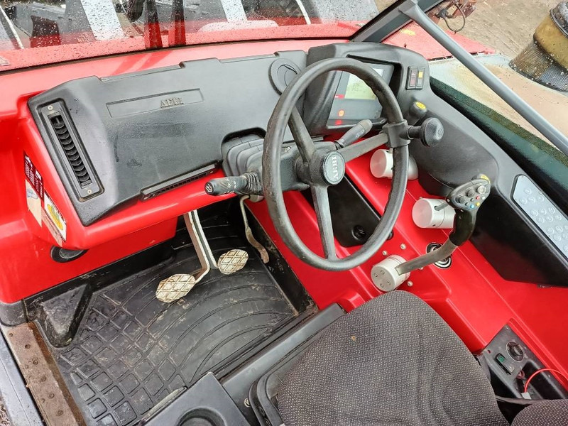 Landwirtschaftlicher Anhänger Aebi TT280 werktuigdrager maaier laag zwaartepunt