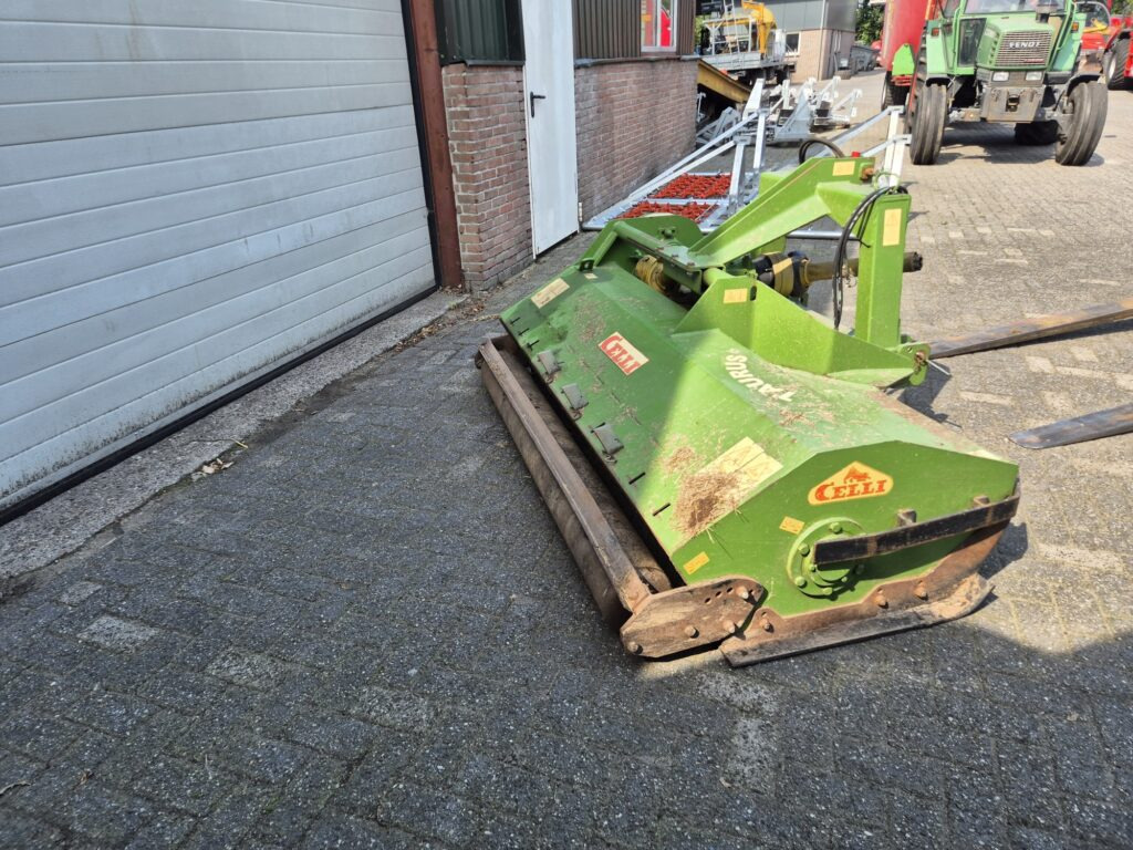Mähwerk CELLI Taurus 200 mower
