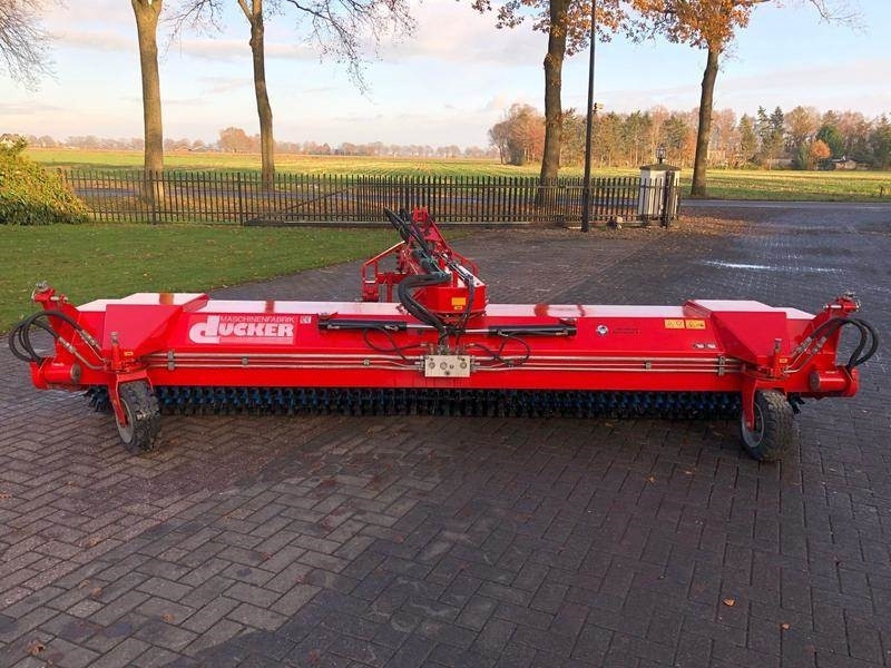 Mähwerk Dücker SFK 4500 veegmachine