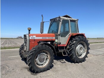 Traktor Massey Ferguson 699: das Bild 1