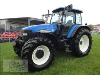 Traktor New Holland TM155: das Bild 1
