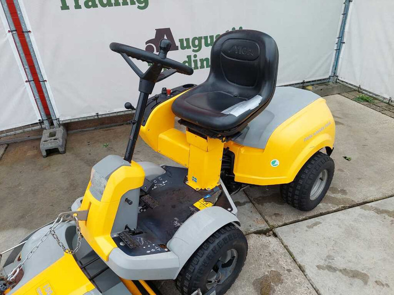 Rasenmäher Stiga Park Svan