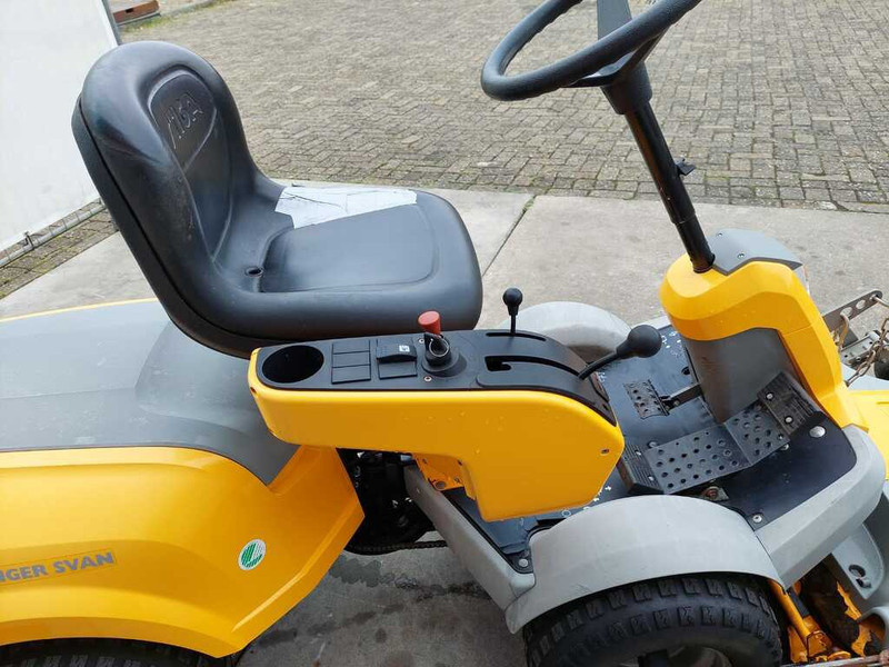 Rasenmäher Stiga Park Svan