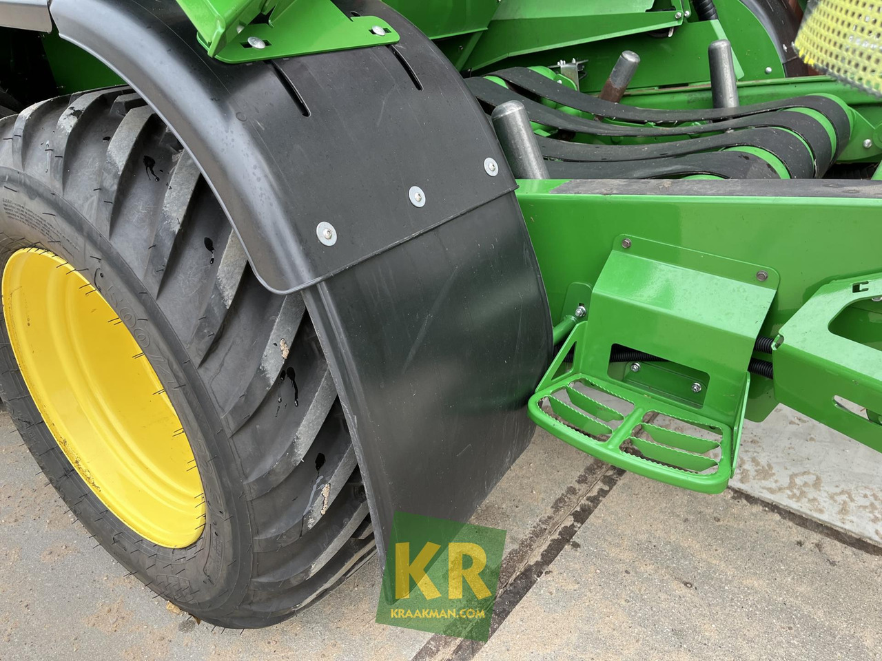 Rundballenpresse C441R John Deere