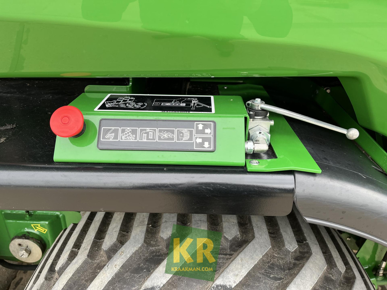 Rundballenpresse C441R John Deere