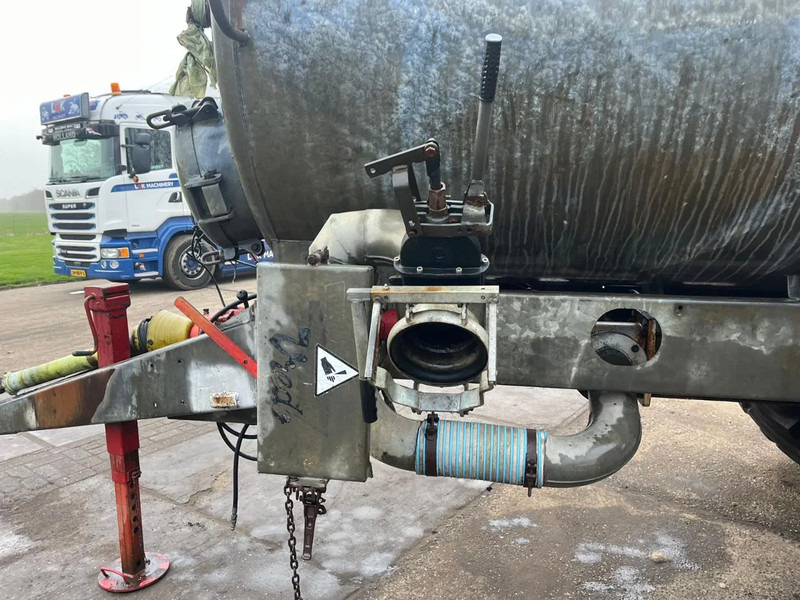 Landmaschine Schuitemaker Robusta 7800 7.8 m3 Bemester tank Giertank