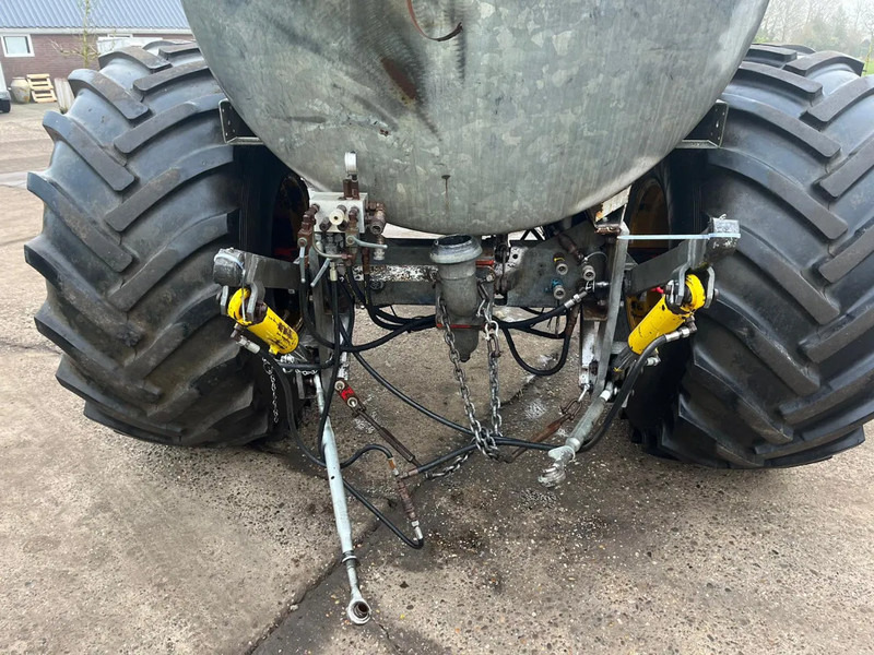 Landmaschine Schuitemaker Robusta 7800 7.8 m3 Bemester tank Giertank