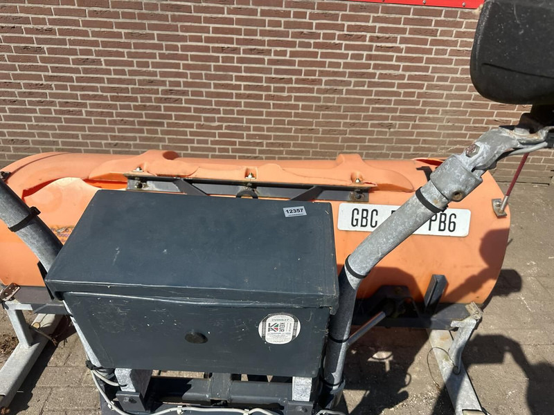 Technik für Bodenbearbeitung Sneeuwschuif - Gebruikt