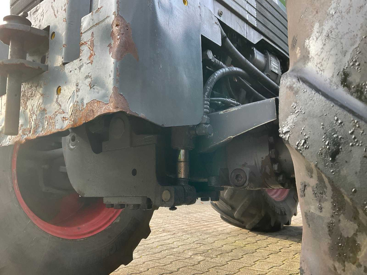 Traktor 1999 FENDT 510 C TURBOSHIFT ALL-WHEEL DRIVE FARM TRACTOR